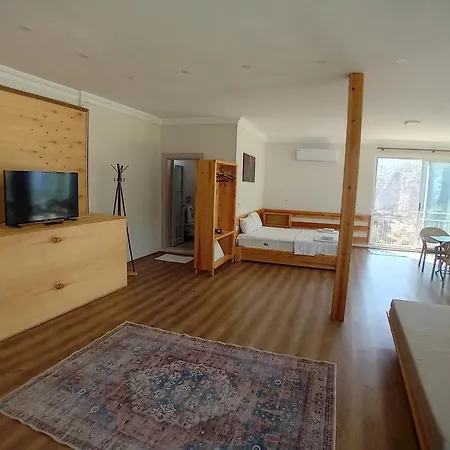 Hill Defne Apartament *