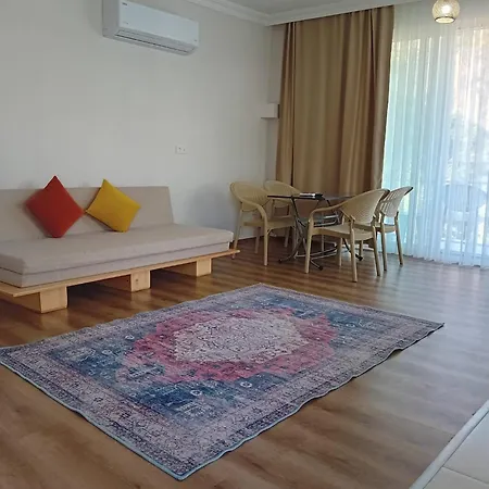 Hill Defne Apartament *