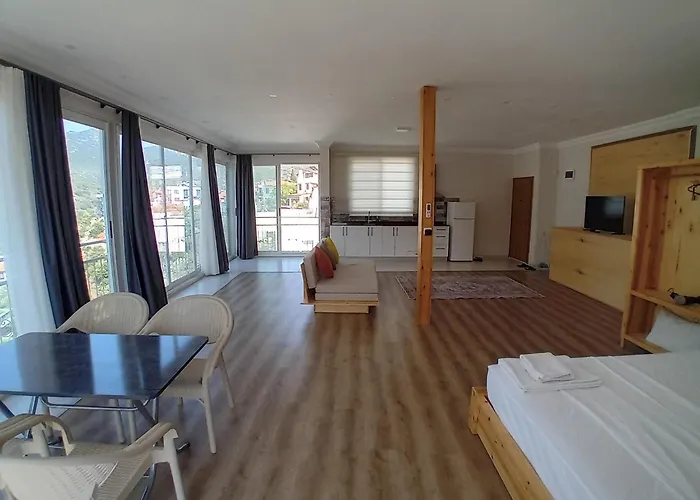 Hill Defne Kaş