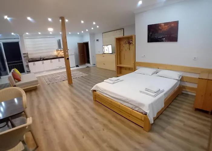 Hill Defne Apartman *