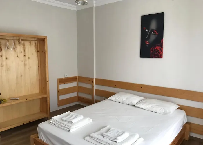 Hill Defne Apartman *