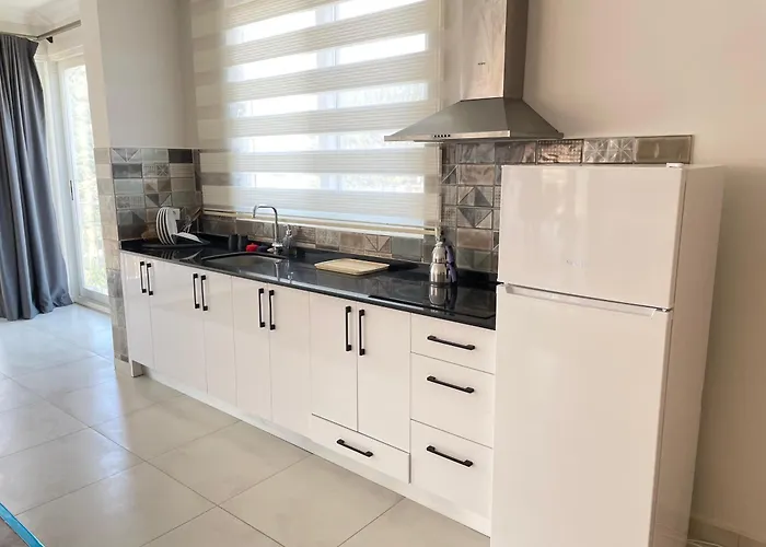 Hill Defne Apartman